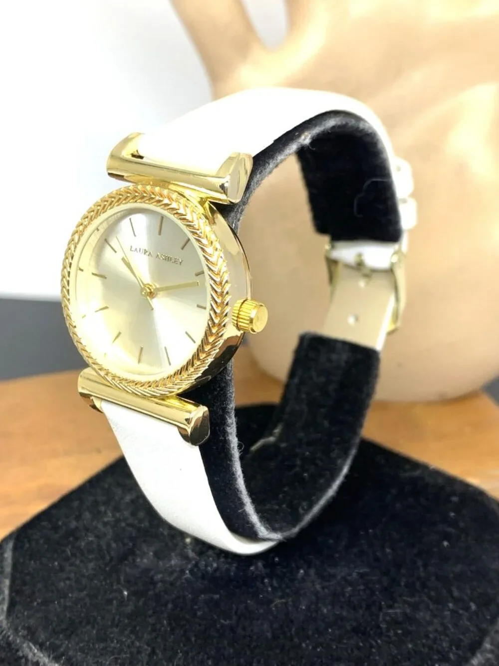 Laura Ashley Women's Watch LA2101YG Quartz Silver Dial Gold White Leather Strap